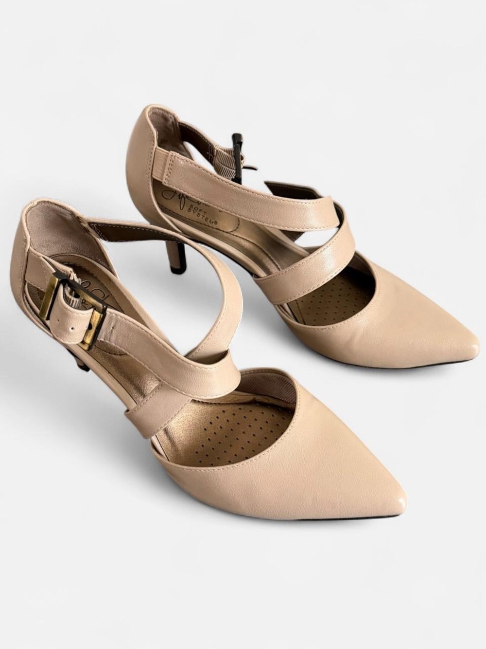 cross cross kitten heels